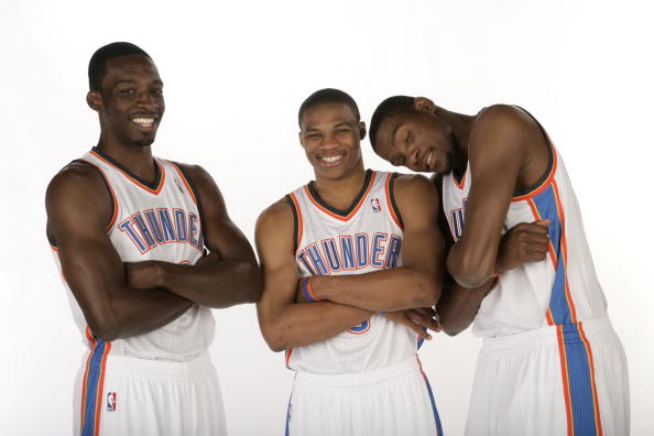 阿尔瓦雷斯 阿尔瓦雷斯